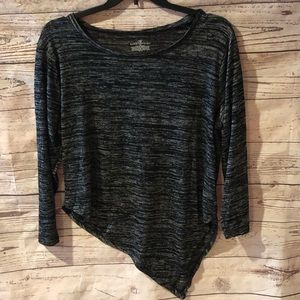 Women’s asymmetrical top
